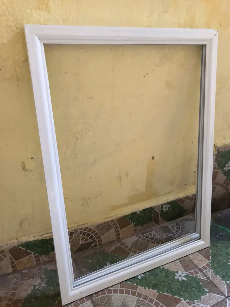 Khung nhôm làm biển nội quy